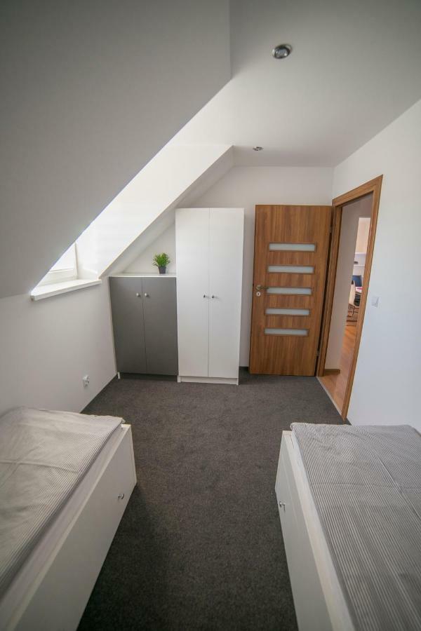 Apartamenty Lesna Лиманова Экстерьер фото